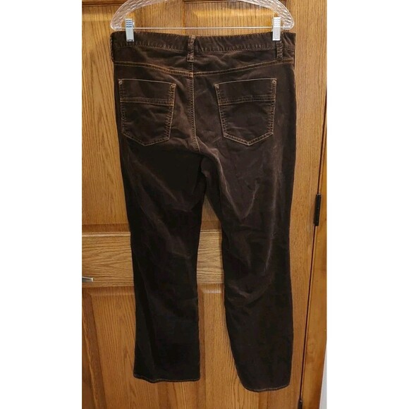 Eddie Bauer Womens Sz 12 Brown Curvy Straight Leg Corduroy Pants Mid Rise - Picture 2 of 11